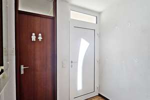 Großes Reihenhaus mit Garage und AAP im Freien sucht neuen Eigentümer !! – Die vollständige Adresse der Immobilie erhältst du vom Anbieter., 72760 Reutlingen-Mitte, Reutlingen – Vorschaubild 2