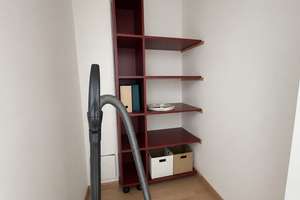 Renovierte, hochwertige 2,5 Zimmer-Balkon-Wohnung mit herrlichem Ausblick! – Heckenrosenweg 11, 86156 Bärenkeller, Augsburg – Vorschaubild 12