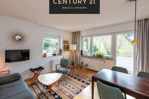 Top gepflegte 2-Zimmer-Wohnung mit herrlichem Blick ins Grüne in toller Lage von Stuttgart- Ost