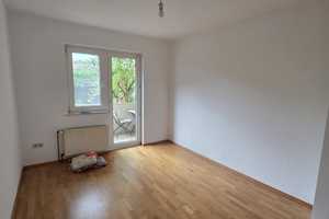Stilvolle 2-Raum-Wohnung mit Balkon und EBK in Köln Kalk – Breuerstr. 34, 51103 Köln – Vorschaubild 8