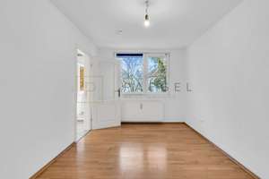 Oben wohnen, ins Grüne schauen – Südbalkon zwischen Zehlendorf & Dahlem – Die vollständige Adresse der Immobilie erhältst du vom Anbieter., 14169 Dahlem, Berlin – Vorschaubild 8