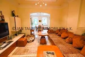 ***GERÄUMIGE FAMILIENVILLA MIT POTENTIAL*** 2 Vollgeschosse mit Keller und Südwestlage – Die vollständige Adresse der Immobilie erhältst du vom Anbieter., 22159 Farmsen-Berne, Hamburg – Vorschaubild 19