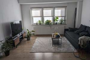 Schöne und zentrale 2 Zimmer Altbau-Wohnung in der Karlsruher Weststadt – Schillerstraße 14, 76135 Weststadt, Karlsruhe – Vorschaubild 4