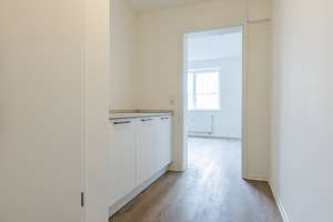 Erstbezug – helles 1-Zimmer-Apartment mit separater Küche am Siegfriedplatz – Die vollständige Adresse der Immobilie erhältst du vom Anbieter., 33615 Mitte, Bielefeld – Vorschaubild 3