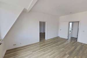 ++Charmantes 3-Zimmer-Zuhause: Durchdachte Raumaufteilung und viel Tageslicht++ – Sperlingstraße 14, 90459 Gugelstraße, Nürnberg – Vorschaubild 2