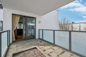 Großzügige und helle 4-Zimmer-Wohnung in der Rosenpark-Residenz in Vaihingen – 70563 Vaihingen-Mitte, Stuttgart – Vorschaubild 5