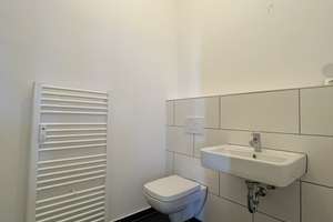 Property thumbnail 6