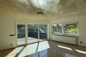 Charmanter Winkelbungalow mit Einliegerwohnung, Doppelgarage und traumhaftem Südost-Freisitz – ideal – Die vollständige Adresse der Immobilie erhältst du vom Anbieter., 69243 Dielheim – Vorschaubild 13