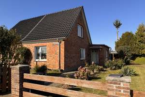 Solide Doppelhaushälfte in Wismar zu verkaufen! – Die vollständige Adresse der Immobilie erhältst du vom Anbieter., 23970 Wismar-Nord, Wismar – Vorschaubild 6
