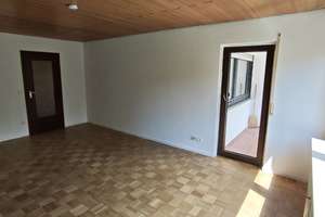 schöne 3 Zimmer-Wohnung mit 2 Balkonen und Garten in Stuttgart-Neugereut – Ibisweg 13, 70378 Neugereut, Stuttgart – Vorschaubild 3