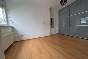 Eigenheim-Glück in Pasing: Quatrohaus mit eigenem Garten (137 m²) viel Privatsphäre provisionsfrei – Die vollständige Adresse der Immobilie erhältst du vom Anbieter., 81245 Obermenzing, München – Vorschaubild 7