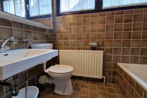 Großes, modernisierungsbedürftiges Einfamilienhaus mit 5 Schlafzimmern und drei Bädern in Richterich – Die vollständige Adresse der Immobilie erhältst du vom Anbieter., 52072 Richterich, Aachen – Vorschaubild 15