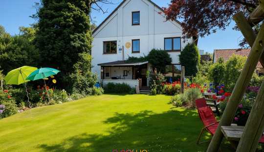 Bild von Landhaus mit Traumgarten sucht neues Glück für gemeinsame Zukunft!