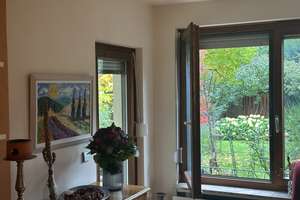 Besonderes Preisangebot - Großzügiges zwei-Familien-Mittelhaus in Kirchheim/Teck – Die vollständige Adresse der Immobilie erhältst du vom Anbieter., 73230 Kirchheim unter Teck – Vorschaubild 3