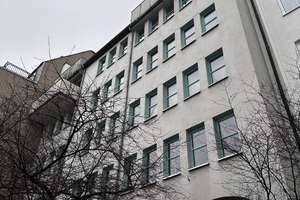 DREIRAUMWOHNUNG MIT AUFZUG, GÄSTE-WC, NEUER VINYLBODEN, FREI AB SOFORT – Melanchthonstraße 7, 1099 Innere Neustadt, Dresden – Vorschaubild 2