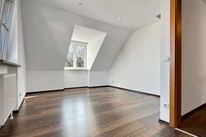 Maisonette-Wohnung mit DHH-Charakter, 4+1 Zimmer, Terrasse, Garten, TG & Außenstellplatz – Hauptstraße 2a, 85254 Sulzemoos – Vorschaubild 13