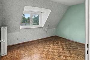 Sanierungsbedürftiges Reihenmittelhaus mit zwei Vollgeschossen und Garage im beliebten Kiel-Wik – Die vollständige Adresse der Immobilie erhältst du vom Anbieter., 24106 Wik, Kiel – Vorschaubild 8