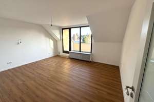 Frisch sanierte 3-Zimmer Wohnung mit Balkon in Forstenried-Fürstenried