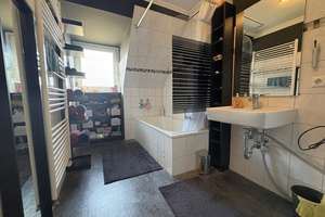 Bremerhaven - Gestemünde // Sanierte 3-Zimmer-Wohnung mit Balkon in Bremerhaven – Die vollständige Adresse der Immobilie erhältst du vom Anbieter., 27570 Geestemünde, Bremerhaven – Vorschaubild 8