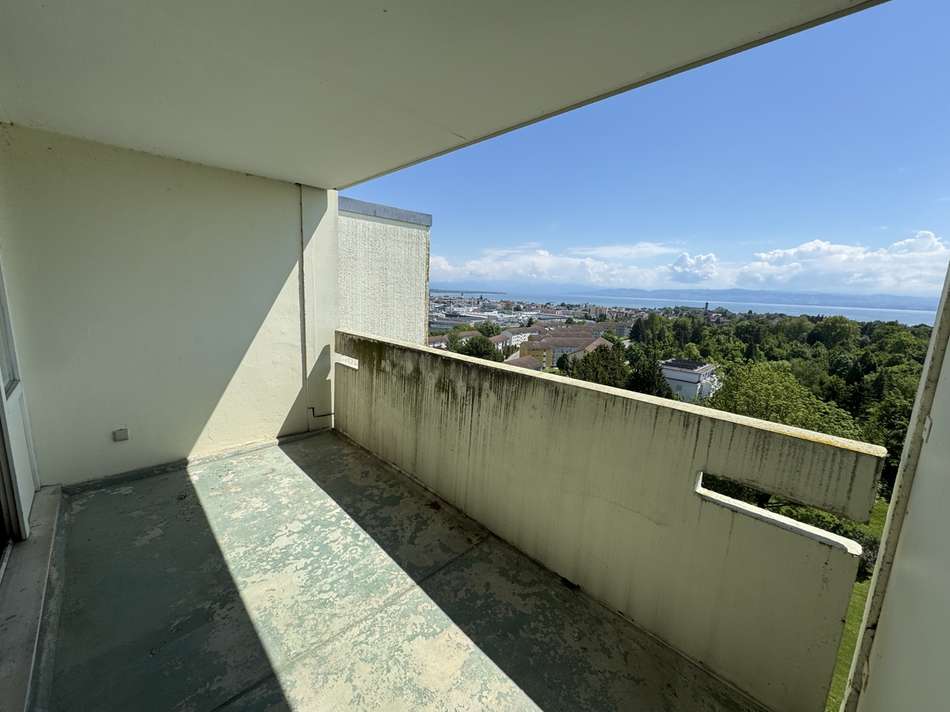 Überdachter Balkon