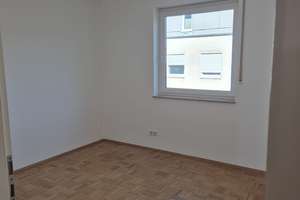Lebendig wohnen in Wiesbaden: 3-Zimmer-Wohnung mit Balkon – George-Marshall-Straße 5, 65197 Rheingauviertel / Hollerborn, Wiesbaden – Vorschaubild 4