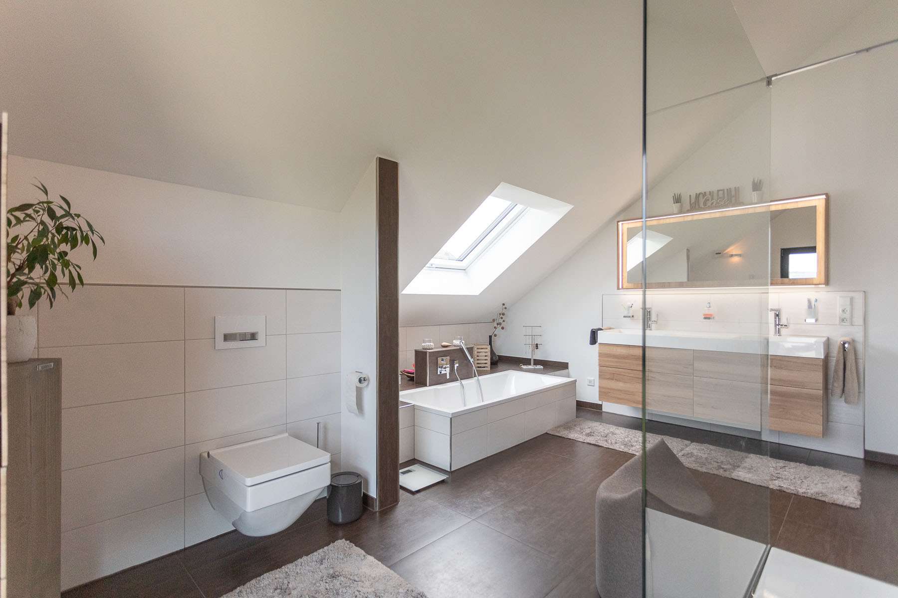 Immobilie in Bernried am Starnberger See - KfW40 EFH in ruhiger TOP-Lage. Nur wenige Gehminuten zum See! - Bild 0