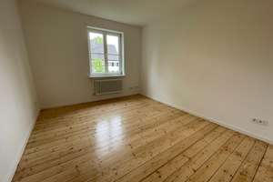4-Zimmer-Wohnung am Steimker Berg mit EBK und Balkon – Alte Landstraße 22, 38446 Steimker Berg, Wolfsburg – Vorschaubild 3