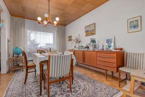 "Charmantes EFH (freistehend) mit großem Potenzial auf einer Ebene" – Die vollständige Adresse der Immobilie erhältst du vom Anbieter., 65207 Naurod, Wiesbaden – Vorschaubild 4