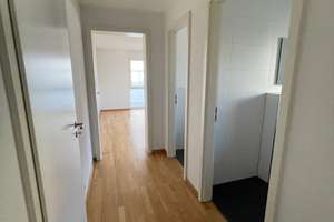 Schöne, frisch renovierte dreieinhalb Zimmer Wohnung mit EBK in Stuttgart, Stammheim – Kornwestheimer Straße 81, 70439 Stammheim-Mitte, Stuttgart – Vorschaubild 10