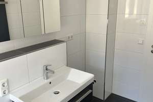 Ruhige und zentral gelegene Wohnung - frisch renoviert mit EBK und traumhaftem Südbalkon – Oberländerstraße 8, 93051 Kumpfmühl-Ziegetsdorf-Neuprüll, Regensburg – Vorschaubild 10