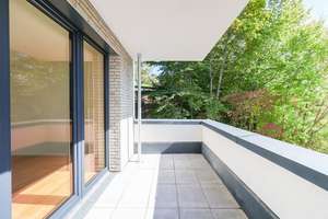 Sonnige, moderne 3-Zimmer-Wohnung mit Balkon und neuer Einbauküche im Erstbezug in Schwäbisch Gmünd