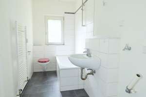 Singles und Paare aufgepaßt! Lichtgeflutete 2-Zimmer-Wohnung mit Balkon in Gelsenkirchen-Mitte – Vittinghoff-Siedlung 18, 45881 Schalke, Gelsenkirchen – Vorschaubild 6