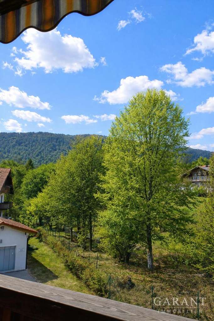 Immobilie in Bischofswiesen - Sonne, Weitblick & Watzmann Panorama, helle 4 Zimmer-Wohnung in Bischofswiesen - Bild 2