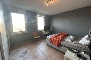 Modernes Reihenmittelhaus mit viel Platz, Komfort und hoher Wohnqualität – Die vollständige Adresse der Immobilie erhältst du vom Anbieter., 46045 Marienkirche, Oberhausen – Vorschaubild 9
