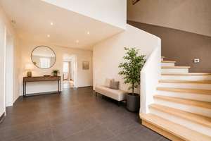 BRUMANI | Repräsentatives EFH mit eigener Wellness-Oase und Pool in ruhiger Lage von Sasbach – Die vollständige Adresse der Immobilie erhältst du vom Anbieter., 77880 Sasbach – Vorschaubild 3