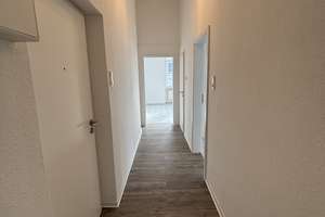 Schöne 3-Zimmer-Wohnung in Wuppertal – frisch renoviert mit neuer Küche – Eisenstraße 20, 42389 Langerfeld-Beyenburg, Wuppertal – Vorschaubild 3