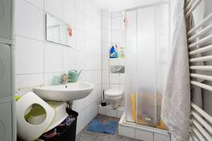 Bezugsfrei ab Oktober: 3-Zimmer-Maisonette in Bremen-Gröpelingen für nur 99.000 € – Die vollständige Adresse der Immobilie erhältst du vom Anbieter., 28237 Lindenhof, Bremen – Vorschaubild 5