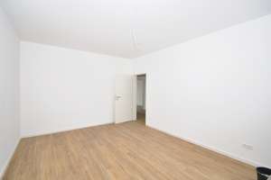 Frisch sanierte 4-Zimmer-Altbauwohnung mit Gartenanteil und 118 m² in Karlsruhe-Beiertheim-Bulach – Marie-Alexandra-Str. 20, 76135 Beiertheim-Bulach, Karlsruhe – Vorschaubild 9
