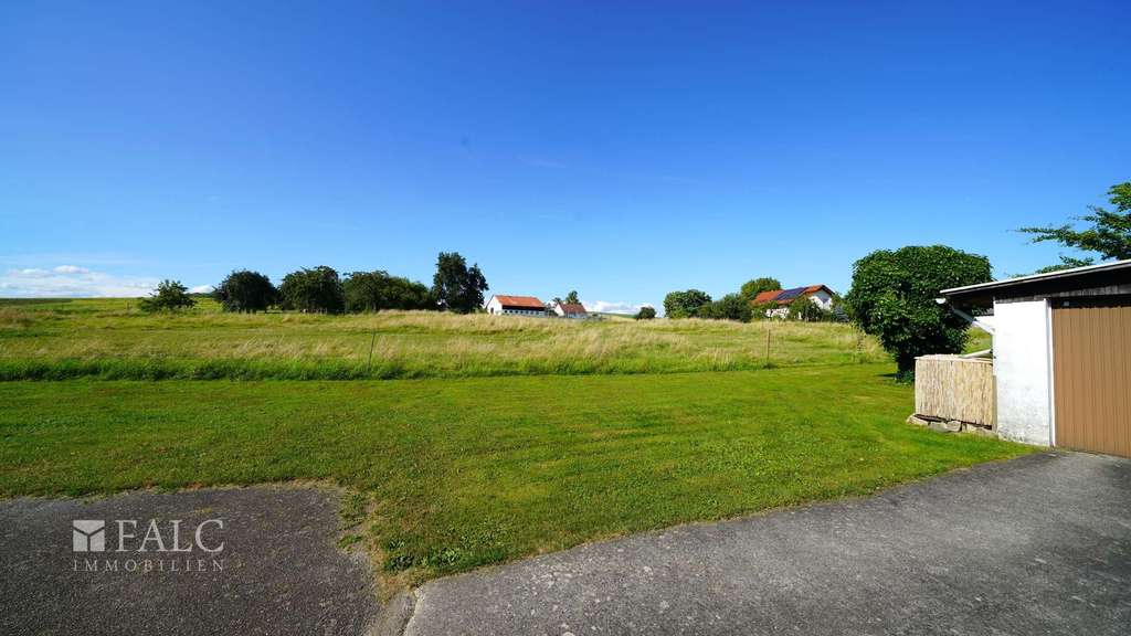Immobilie in Neudenau - Mit Charme, Scheune und XXL - Bauplatz - FALC Immobilien Heilbronn - Bild 2