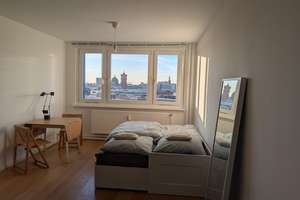 Super zentrales Studio mit Fernsehturm-Blick im 14. OG – Holzmarktstrasse 73, 10179 Mitte (Ortsteil), Berlin – Vorschaubild 4