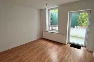 Moderne 2- Zimmer Altbauwohnung mit Balkon *nur schriftl. Anfragen* – Iltisstrasse 5, 24143 Kiel – Vorschaubild 5