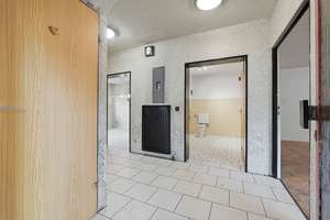 Sanierungsbedürftiges Reihenendhaus mit Garage in Köln-Heimersdorf (Erbpachtgrundstück) – Die vollständige Adresse der Immobilie erhältst du vom Anbieter., 50767 Heimersdorf, Köln – Vorschaubild 4
