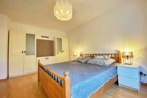 Elegante 3-Raum-Wohnung mit gehobener Innenausstattung mit Balkon+ Einbauküche in Kassel – Parkstraße 41, 34119 Kassel – Vorschaubild 2