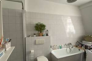 * schöne 3 -Zimmer-Wohnung im Mansardgeschoss in zentraler Lage * – Die vollständige Adresse der Immobilie erhältst du vom Anbieter., 1277 Striesen-Ost, Dresden – Vorschaubild 8