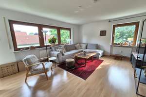 Großzügige und gepflegte 2 Zimmer Wohnung in Neufahrn