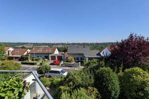 3.5 Zimmer in ruhiger Wohnlage in Stuttgart | großer Balkon mit Weitblick – Weinbergweg 25, 70569 Dachswald, Stuttgart – Vorschaubild 2
