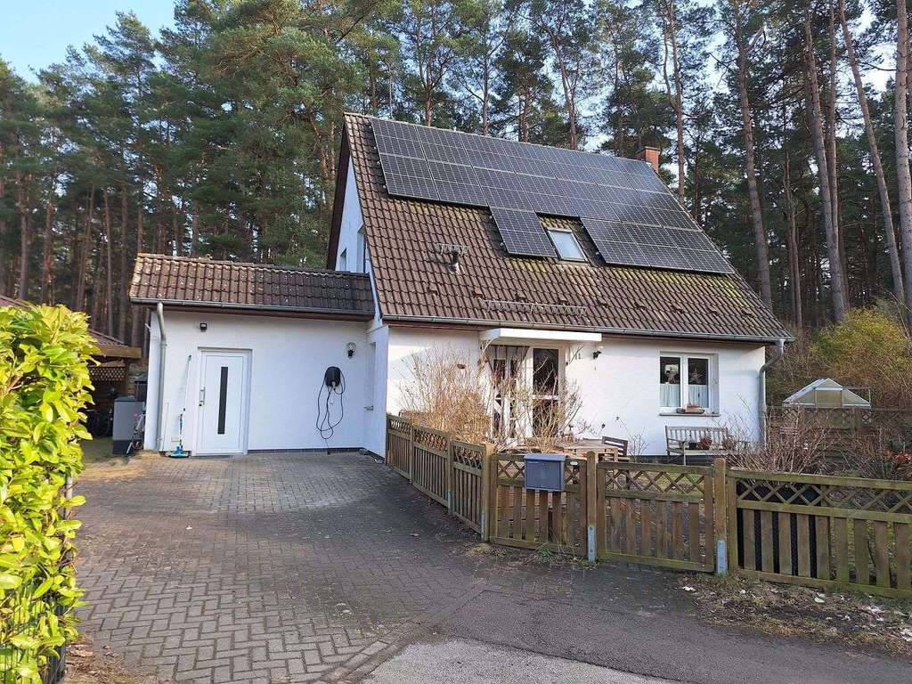 Immobilie in Lubmin - Einfamilienhaus mit Wärmepumpe und PV-Anlage im Seebad Lubmin - Bild 0