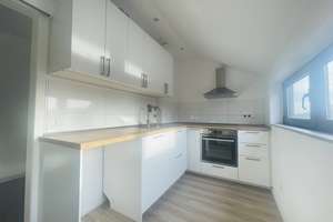 Traumlage! Helle Maisonette Wohnung mit Stellplatz in Niederkassel!
Selber einziehen oder vermieten