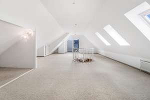 Bremen-Hastedt: geräumige Maisonette-Eigentumswohnung mit 4 Zimmern und Tiefgaragenstellplatz – Die vollständige Adresse der Immobilie erhältst du vom Anbieter., 28207 Hastedt, Bremen – Vorschaubild 12