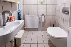 Property thumbnail 11